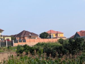 Imari ishyushye y'ikibanza cyiza kinini Zindiro - Nayinzira